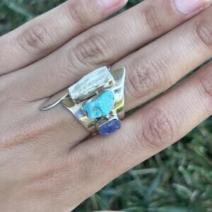 Lilly Barrack Mother of pearl, Iolite and Turquoise Ring in Sterling silver